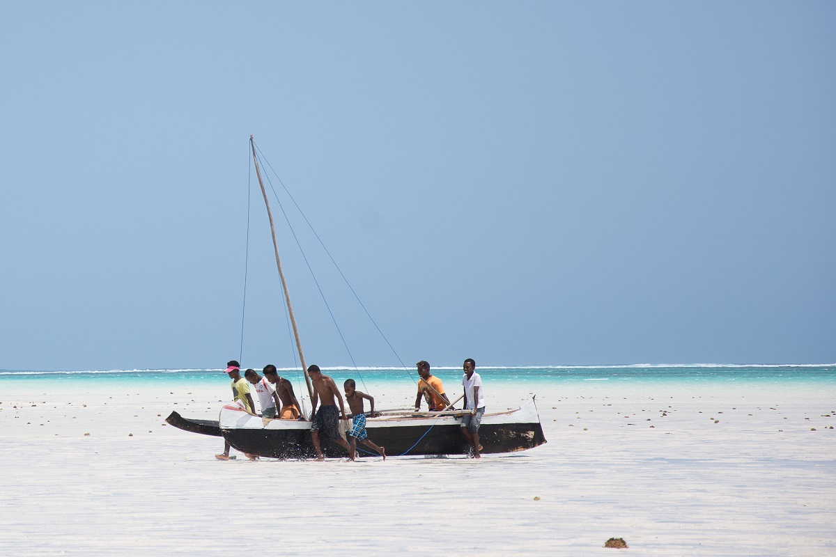 Ocean Witness Samson WWF Madagascar Fishermen